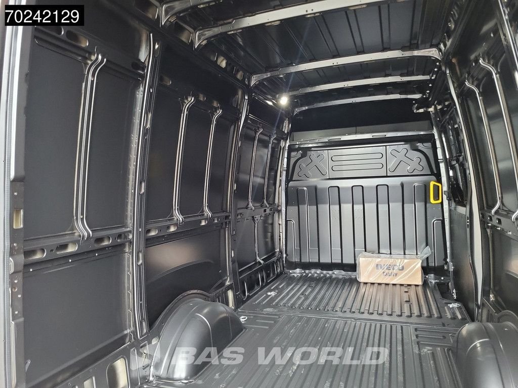 Sonstige Transporttechnik типа Iveco Daily 35S21 3.0L Automaat L2H2 210PK 2025-Model 3,5t Trekgewicht, Neumaschine в Veghel (Фотография 9)