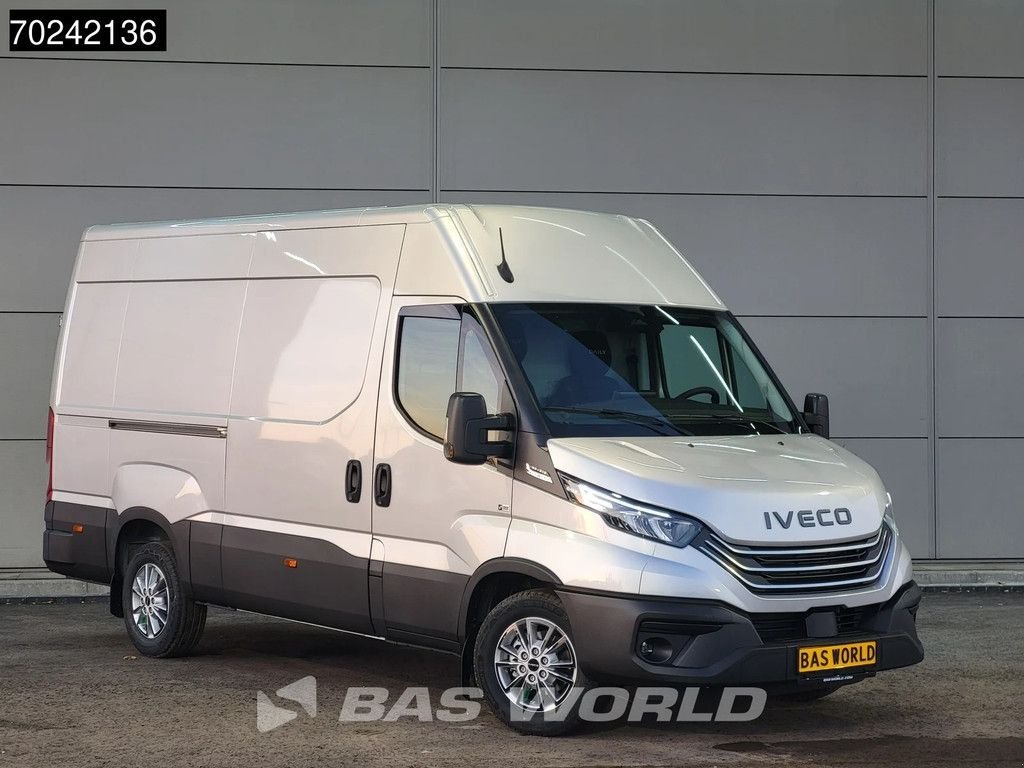 Sonstige Transporttechnik des Typs Iveco Daily 35S21 3.0L Automaat L2H2 210PK 2025-Model 3,5t Trekgewicht, Neumaschine in Veghel (Bild 8)