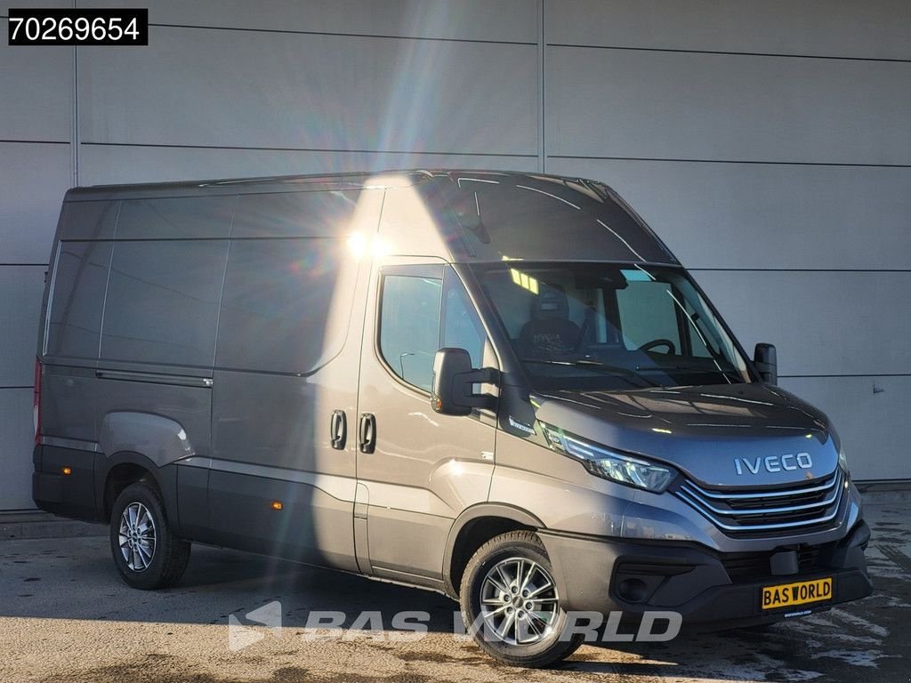 Sonstige Transporttechnik del tipo Iveco Daily 35S21 3.0L Automaat L2H2 210PK 3,5t Trekhaak LED ACC Airco, Neumaschine en Veghel (Imagen 2)