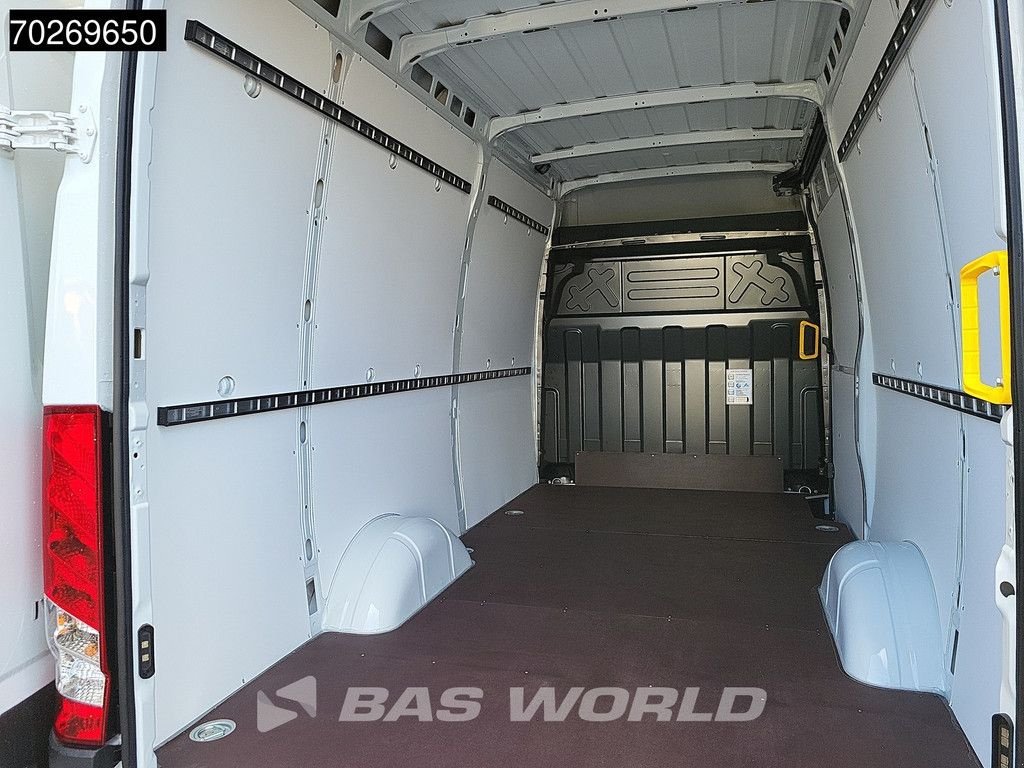 Sonstige Transporttechnik a típus Iveco Daily 35S21 BPM VRIJ! 3.0L Automaat 210PK L2H2 3,5t Trekhaak ACC, Neumaschine ekkor: Veghel (Kép 9)