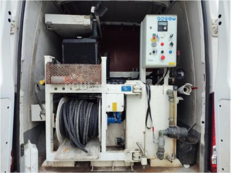 Sonstige Transporttechnik типа Iveco HYDROCUREUR DAILY 50C17V11 HYDROCUREUR, Gebrauchtmaschine в Bourron Marlotte (Фотография 7)