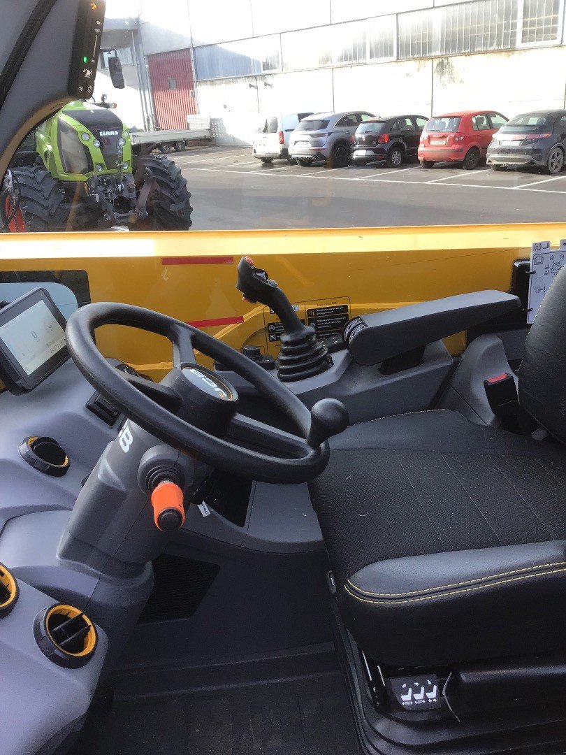 Sonstige Transporttechnik du type JCB 538-70 AGRI XTRA DTVT, Ausstellungsmaschine en Domdidier (Photo 6)