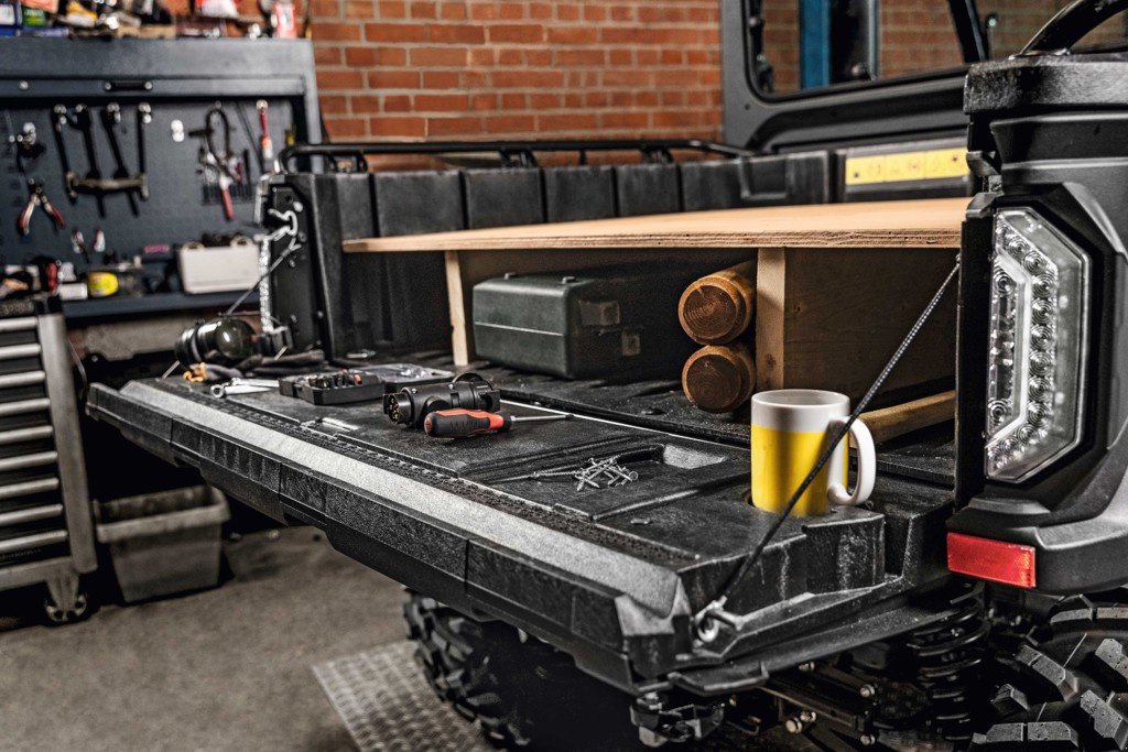 Sonstige Transporttechnik typu John Deere Gator XUV 875, Neumaschine v Landquart (Obrázek 4)