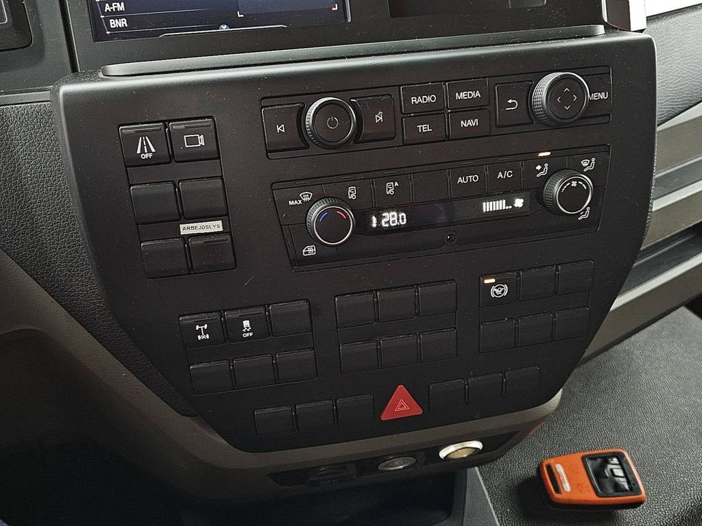 Sonstige Transporttechnik типа MAN 12.220 TGL BL AIRCO TAILLIFT, Gebrauchtmaschine в Vuren (Фотография 11)