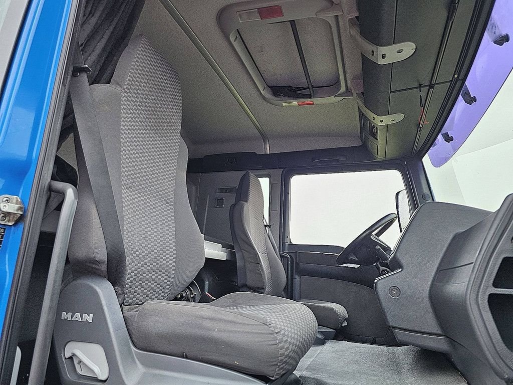 Sonstige Transporttechnik typu MAN 12.240 TGM, Gebrauchtmaschine w Vuren (Zdjęcie 8)