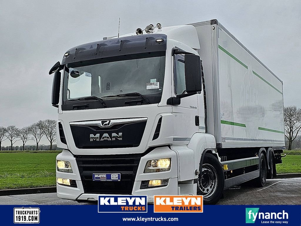 Sonstige Transporttechnik типа MAN 26.420 TGS 6X2-4 LL LIFT ISOBOX, Gebrauchtmaschine в Vuren (Фотография 1)