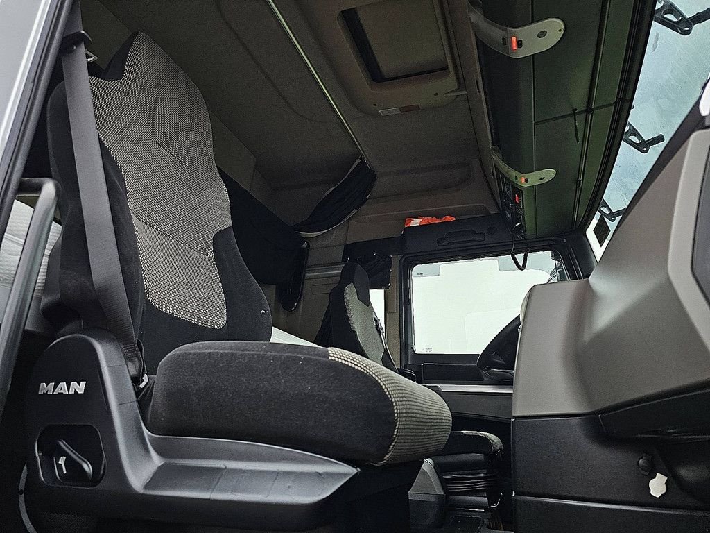 Sonstige Transporttechnik типа MAN 26.420 TGX 6X2-4 LIFT GETR&Auml;NKE, Gebrauchtmaschine в Vuren (Фотография 8)