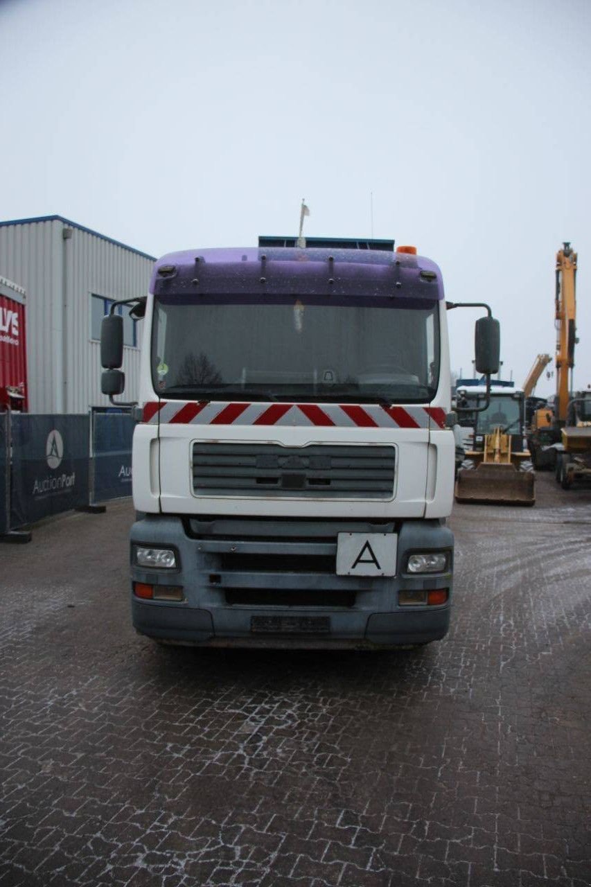 Sonstige Transporttechnik Türe ait MAN TGA 35.410, Gebrauchtmaschine içinde Antwerpen (resim 8)