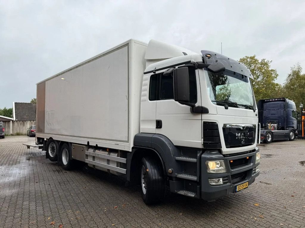 Sonstige Transporttechnik typu MAN TGS 26.320 Koffer Stuuras AHK 2.500KG LBW 319.460KM! NL Truck, Gebrauchtmaschine v Saasveld (Obrázek 2)