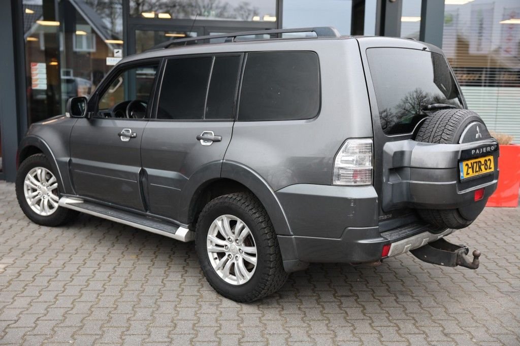 Sonstige Transporttechnik tipa Mitsubishi Pajero 3.2 DID 5DRS A/T VAN, Gebrauchtmaschine u Saasveld (Slika 4)