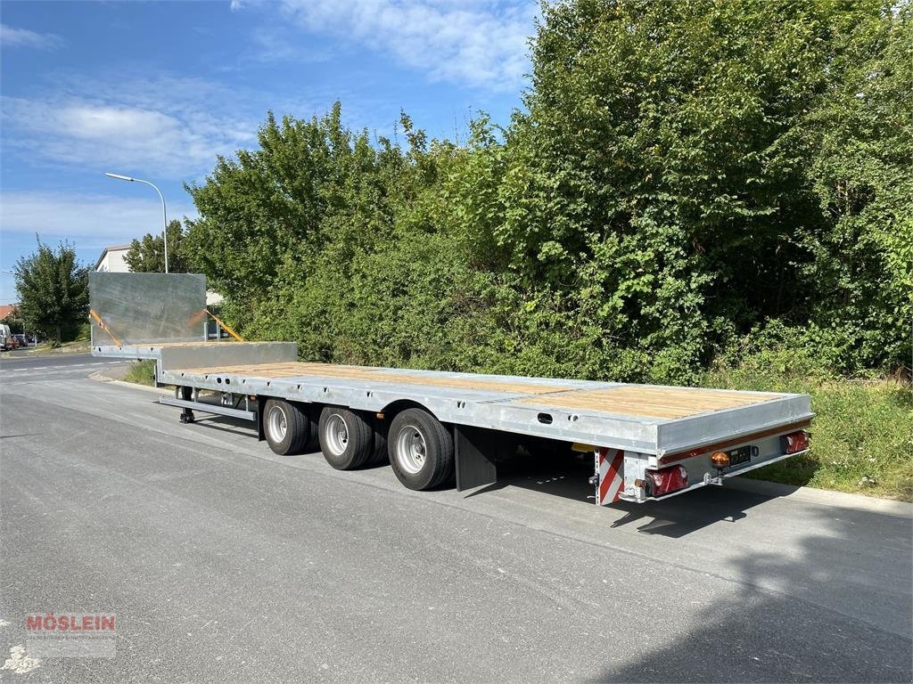 Sonstige Transporttechnik типа Möslein ST 3-Plato 9,4 3 Achs Satteltieflader Plato 45 t, Gebrauchtmaschine в Schwebheim (Фотография 2)