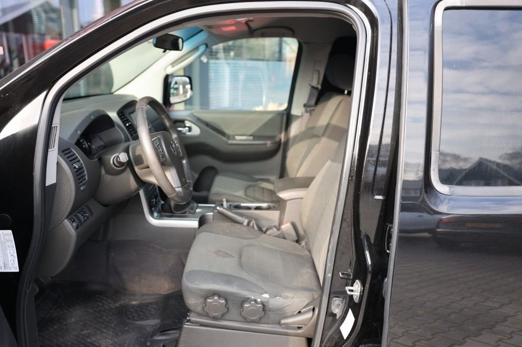 Sonstige Transporttechnik des Typs Nissan Navara 2.5 DCI DUBBEL CABINE 2 SITZ 4WD VAN, Gebrauchtmaschine in Saasveld (Bild 9)