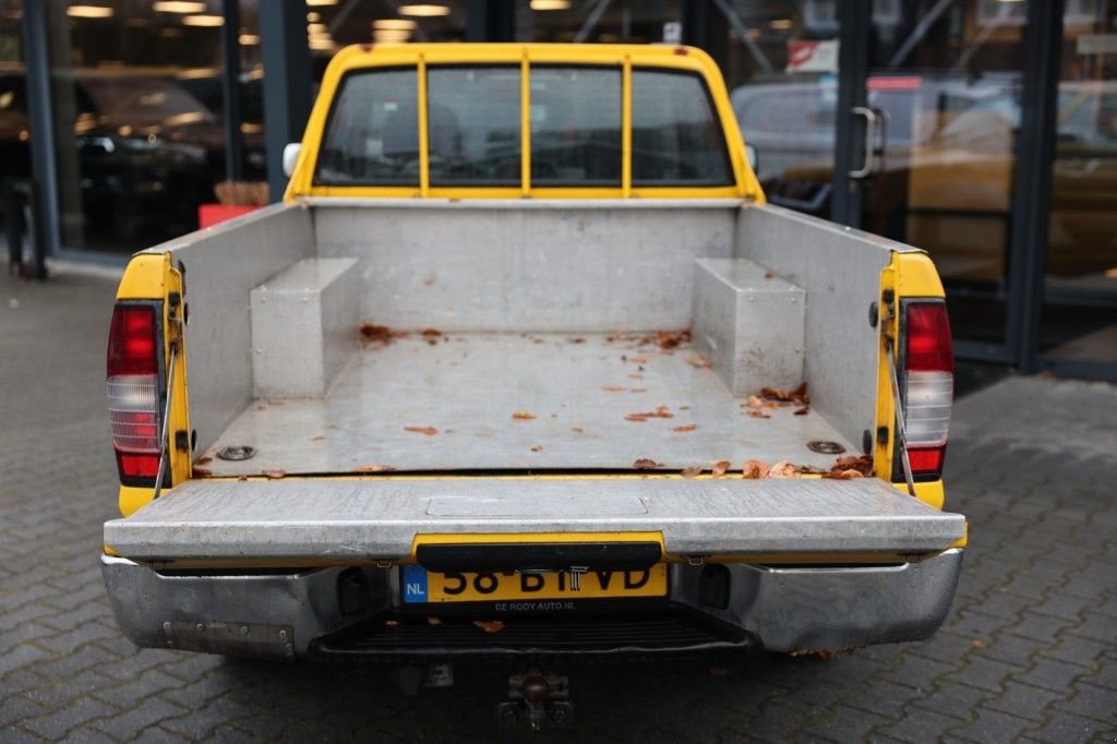 Sonstige Transporttechnik Türe ait Nissan Navara 2.5 DTI KING-CAB 4WD VAN MARGE, Gebrauchtmaschine içinde Saasveld (resim 7)