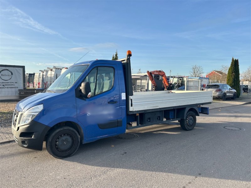 Sonstige Transporttechnik des Typs Nissan NV 400, Gebrauchtmaschine in Düsseldorf