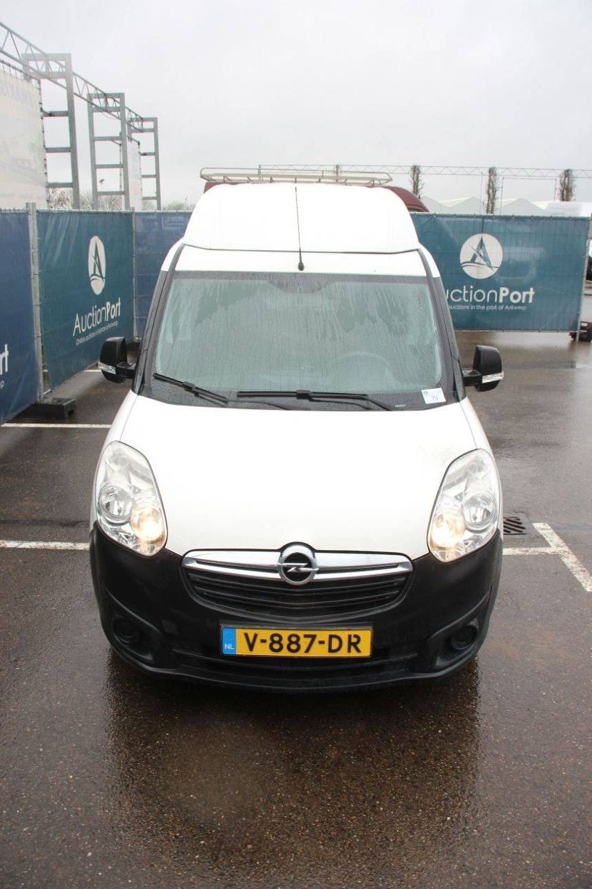 Sonstige Transporttechnik του τύπου Opel Combo 1.6 CDTI L2H2 Edition, Gebrauchtmaschine σε Antwerpen (Φωτογραφία 8)