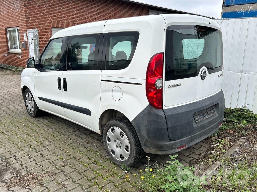 Sonstige Transporttechnik typu Opel Combo D, Gebrauchtmaschine v Düsseldorf (Obrázek 3)