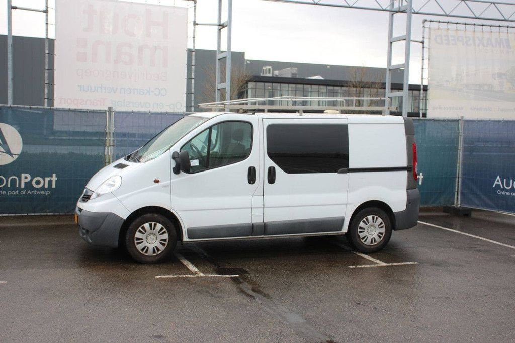 Sonstige Transporttechnik del tipo Opel Vivaro 2.5 CDTI, Gebrauchtmaschine In Antwerpen (Immagine 1)