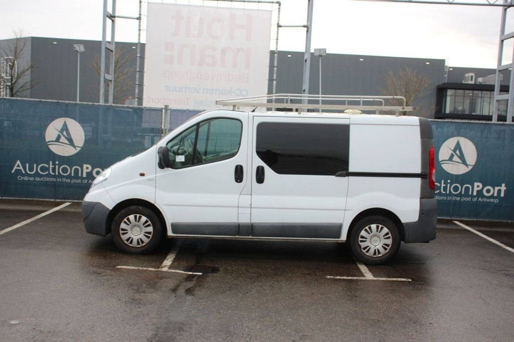 Sonstige Transporttechnik typu Opel Vivaro 2.5 CDTI, Gebrauchtmaschine w Antwerpen (Zdjęcie 2)