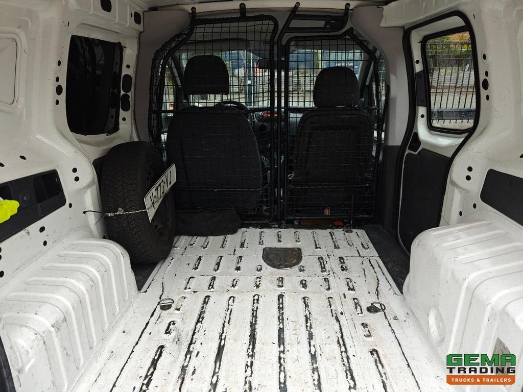 Sonstige Transporttechnik typu Peugeot Bipper 1.4I - Benzine - Euro4 - Handgeschakeld - 144.000km - Tre, Gebrauchtmaschine v Oud Gastel (Obrázek 11)