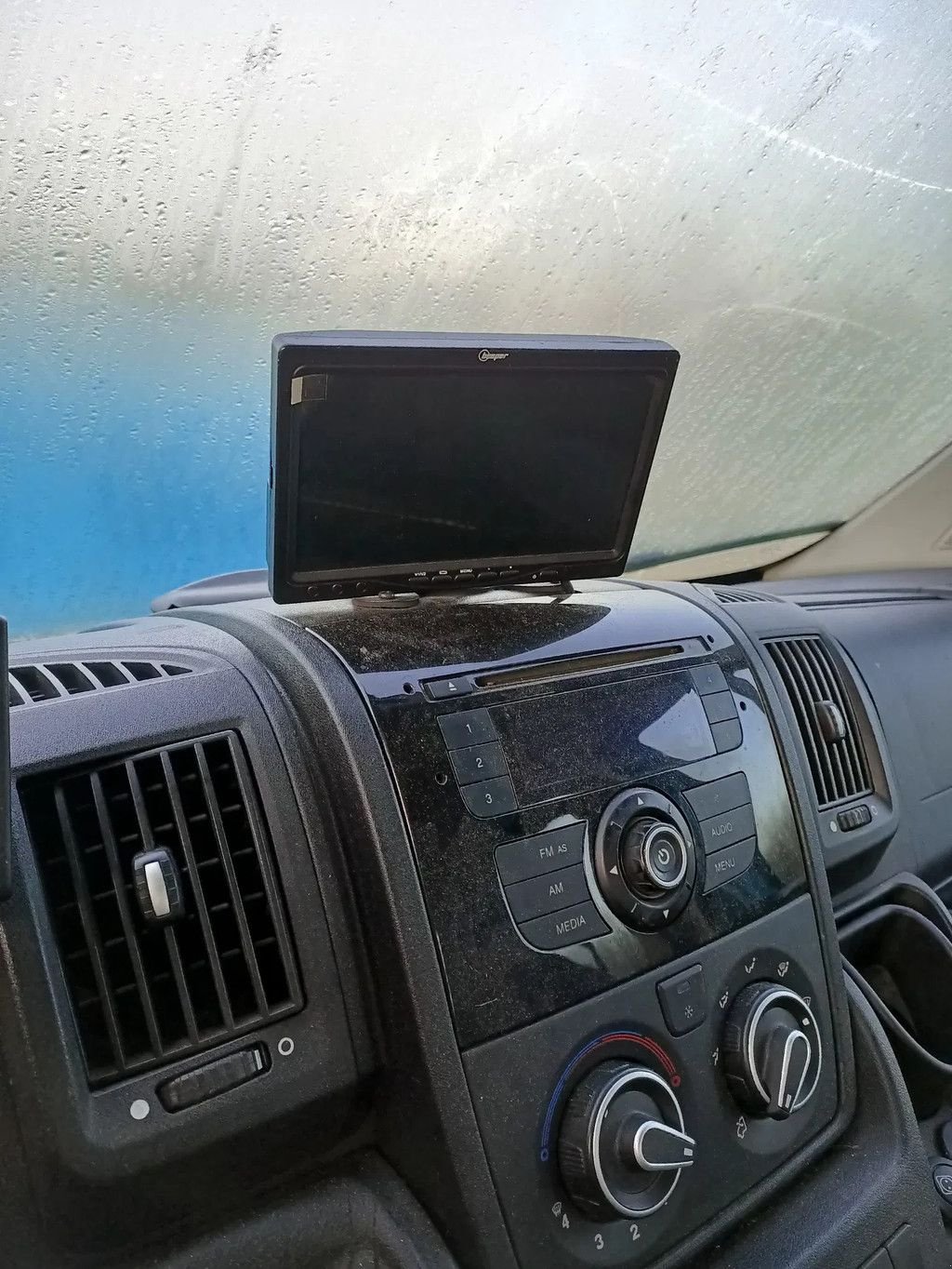 Sonstige Transporttechnik типа Peugeot Boxer 2.2 HDI Pickup, Gebrauchtmaschine в Groningen (Фотография 9)