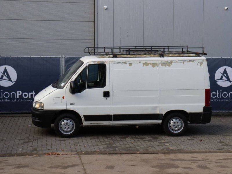 Sonstige Transporttechnik typu Peugeot Boxer, Gebrauchtmaschine v Antwerpen (Obrázek 1)