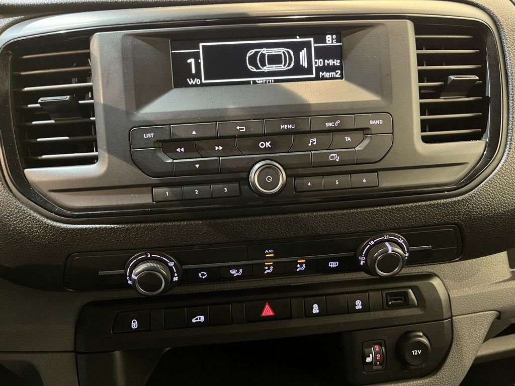 Sonstige Transporttechnik des Typs Peugeot Expert 2.0 BlueHDI 120 PK L3 Servicebus / Modul-System Inrichtin, Gebrauchtmaschine in GRONINGEN (Bild 10)