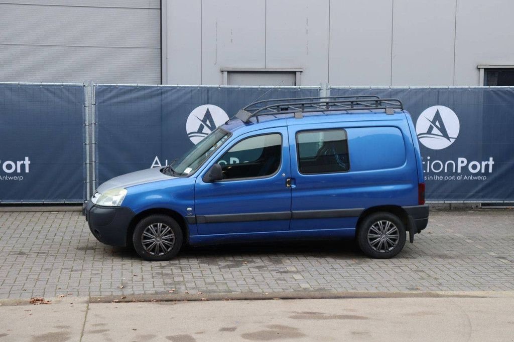 Sonstige Transporttechnik of the type Peugeot Partner, Gebrauchtmaschine in Antwerpen (Picture 1)