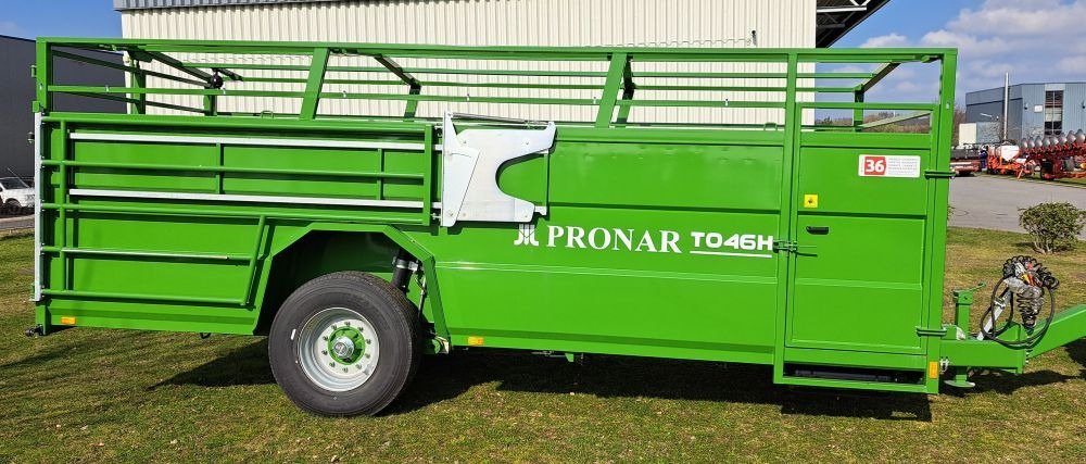 Sonstige Transporttechnik des Typs PRONAR T046H Viehtransporter, Neumaschine in Burkau (Bild 3)