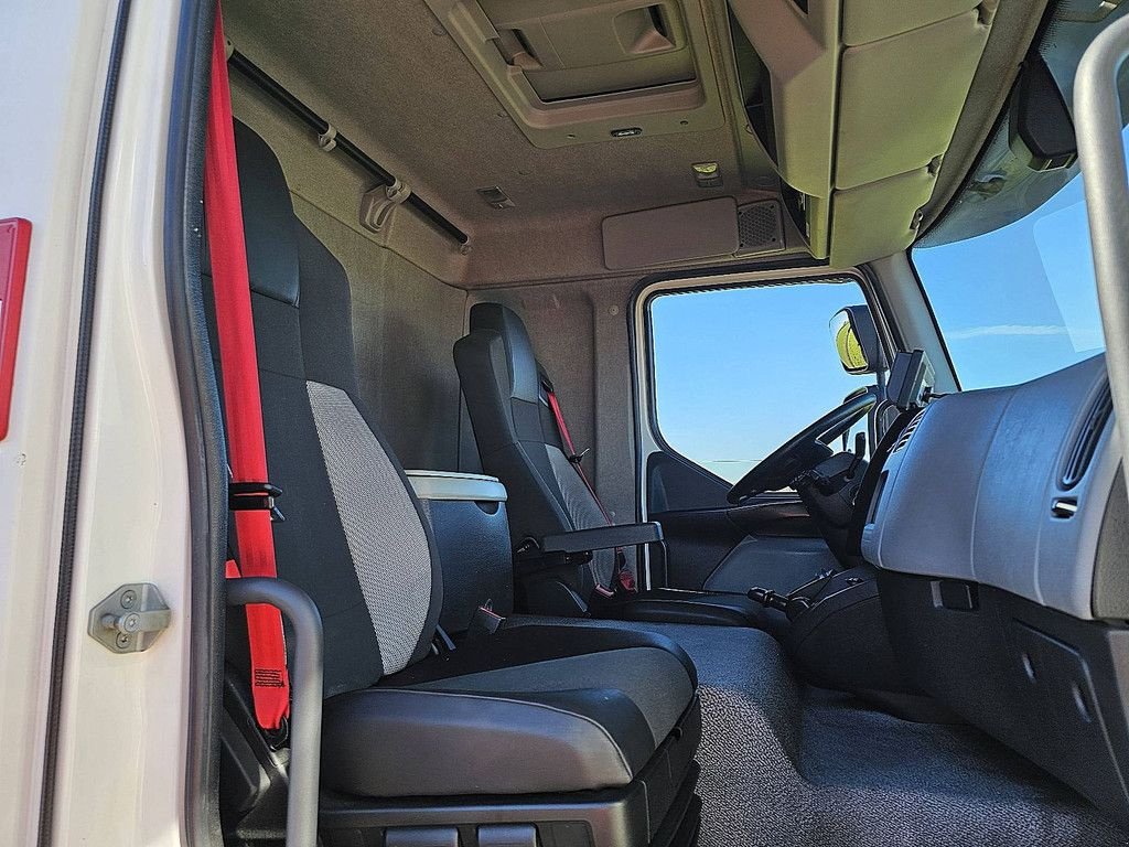 Sonstige Transporttechnik типа Renault D 210, Gebrauchtmaschine в Vuren (Фотография 8)