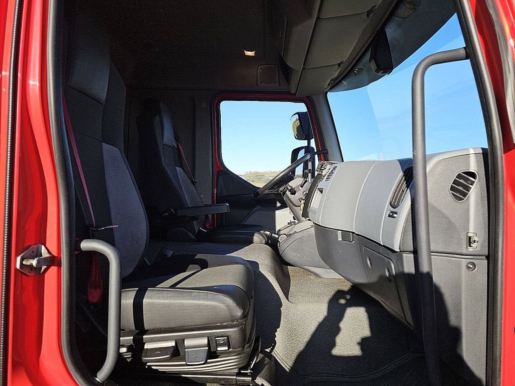 Sonstige Transporttechnik typu Renault D 240 11.9T AIRCO LIFT, Gebrauchtmaschine v Vuren (Obrázek 8)