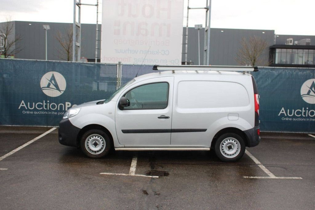 Sonstige Transporttechnik от тип Renault Kangoo, Gebrauchtmaschine в Antwerpen (Снимка 2)