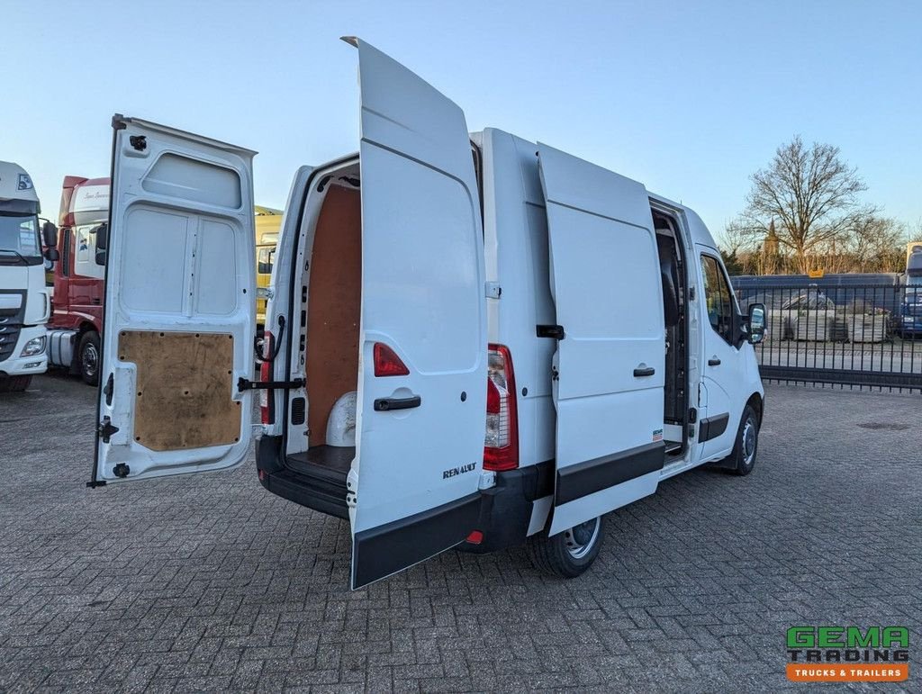 Sonstige Transporttechnik typu Renault Master Euro6 - Bestelbus L1H2 - Handgeschakeld - Airco - Navigat, Gebrauchtmaschine v Oud Gastel (Obrázek 3)