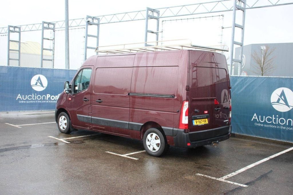 Sonstige Transporttechnik des Typs Renault Master T35 2.3 dCi L2H3 Energy, Gebrauchtmaschine in Antwerpen (Bild 3)