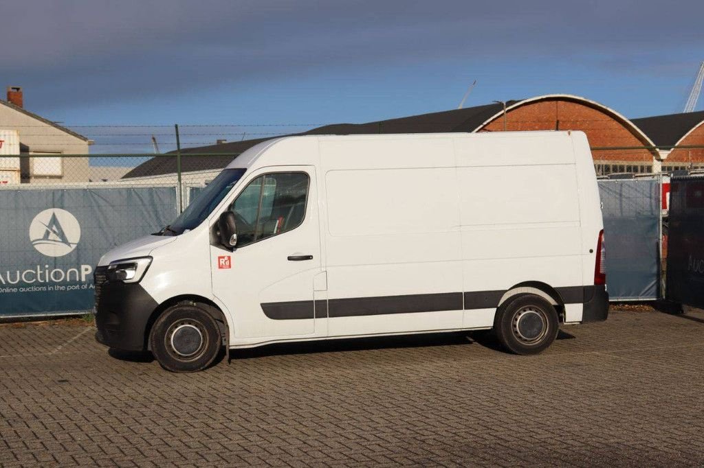 Sonstige Transporttechnik des Typs Renault Master, Gebrauchtmaschine in Antwerpen (Bild 1)
