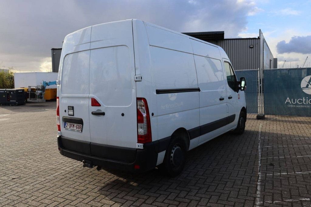 Sonstige Transporttechnik des Typs Renault Master, Gebrauchtmaschine in Antwerpen (Bild 7)