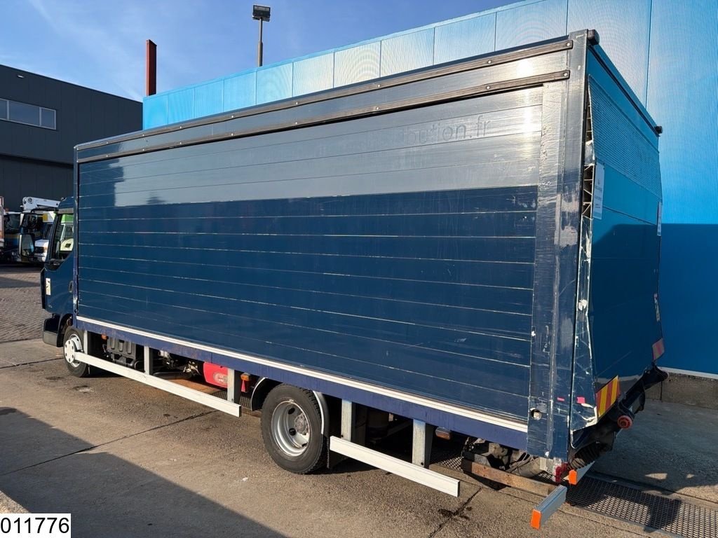 Sonstige Transporttechnik des Typs Renault Midlum EURO 5, Dhollandia, Beverage superstructure, Gebrauchtmaschine in Ede (Bild 4)