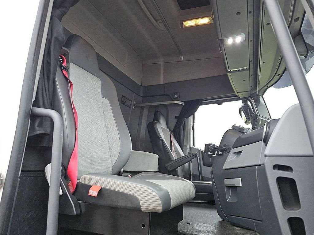 Sonstige Transporttechnik от тип Renault T 460 6X2 STEERAXLE LIFT, Gebrauchtmaschine в Vuren (Снимка 8)