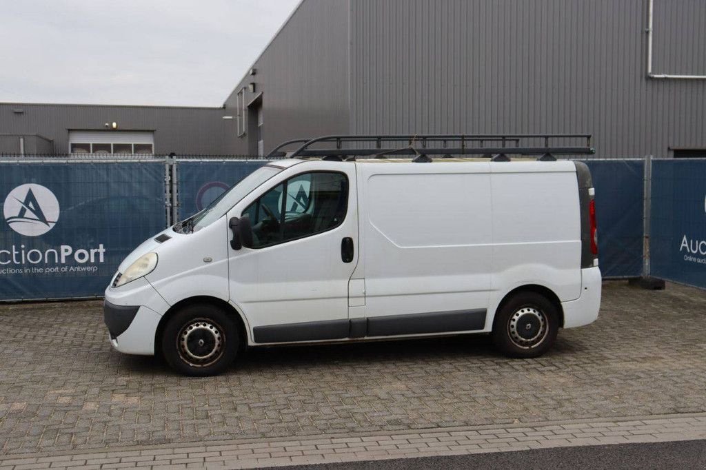 Sonstige Transporttechnik des Typs Renault Trafic, Gebrauchtmaschine in Antwerpen (Bild 1)
