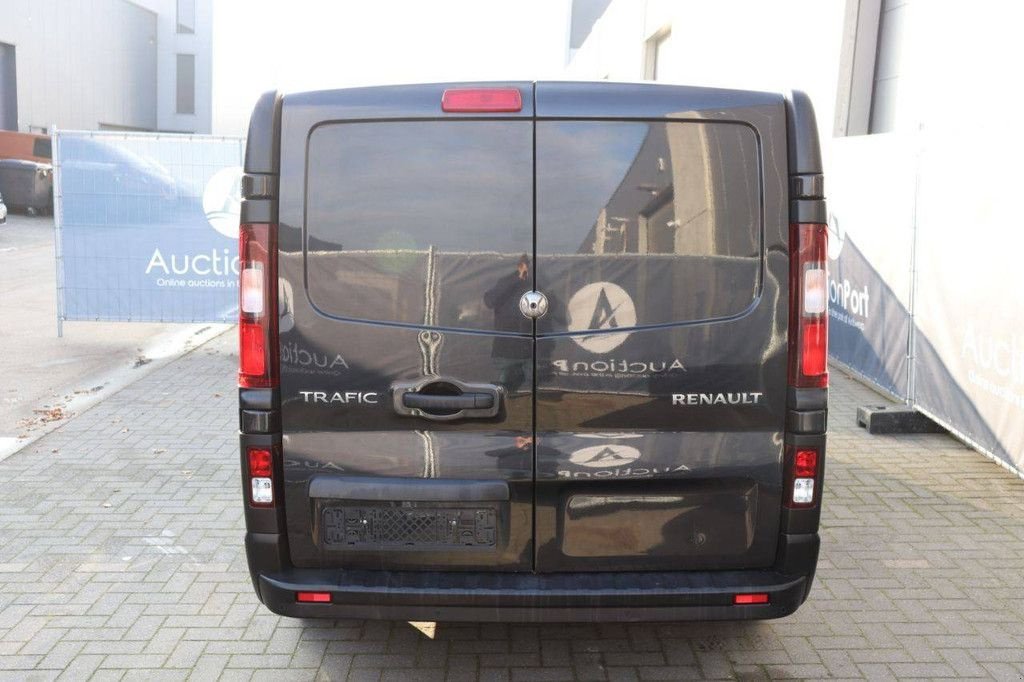 Sonstige Transporttechnik Türe ait Renault Trafic, Gebrauchtmaschine içinde Antwerpen (resim 5)