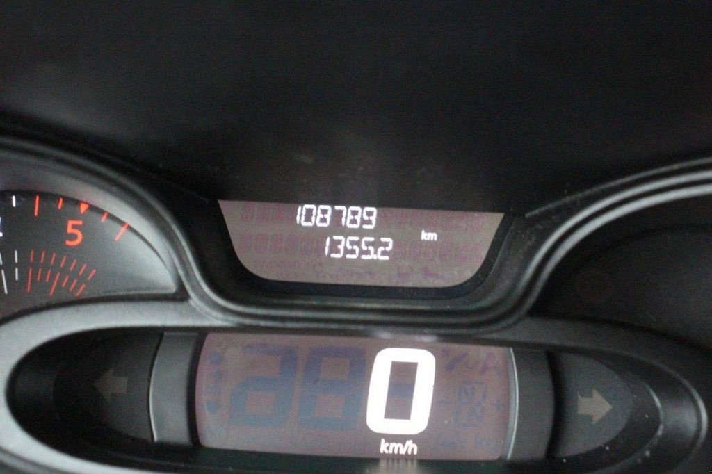 Sonstige Transporttechnik tip Renault Trafic, Gebrauchtmaschine in Antwerpen (Poză 11)