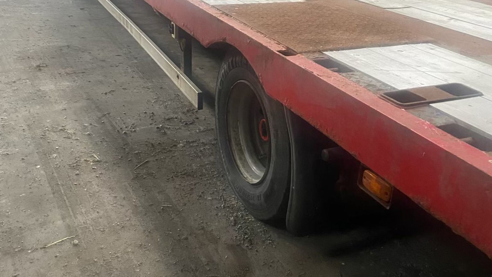 Sonstige Transporttechnik van het type Scania 8,5 meter halmvogn, Gebrauchtmaschine in øster ulslev (Foto 1)