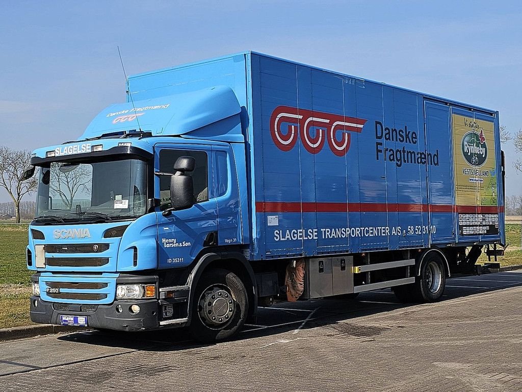 Sonstige Transporttechnik типа Scania P250 4X2MLB AIRCO WB 590, Gebrauchtmaschine в Vuren (Фотография 2)
