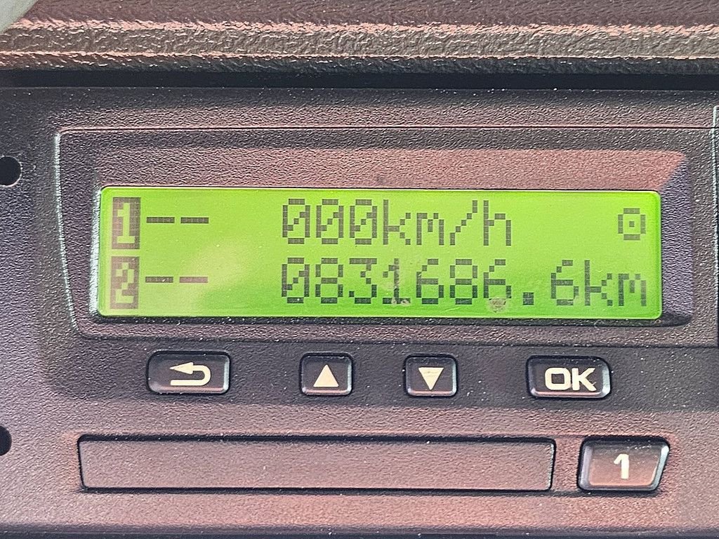 Sonstige Transporttechnik des Typs Scania P270 LIFT HARD WOOD FLOOR, Gebrauchtmaschine in Vuren (Bild 10)