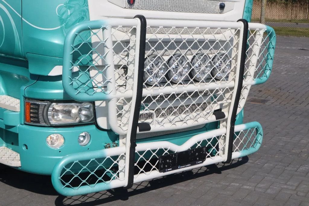 Sonstige Transporttechnik от тип Scania R560 V8 BERTHONS HOT ROD CUSTOM SPECIAL TRUCK, Gebrauchtmaschine в Marknesse (Снимка 10)