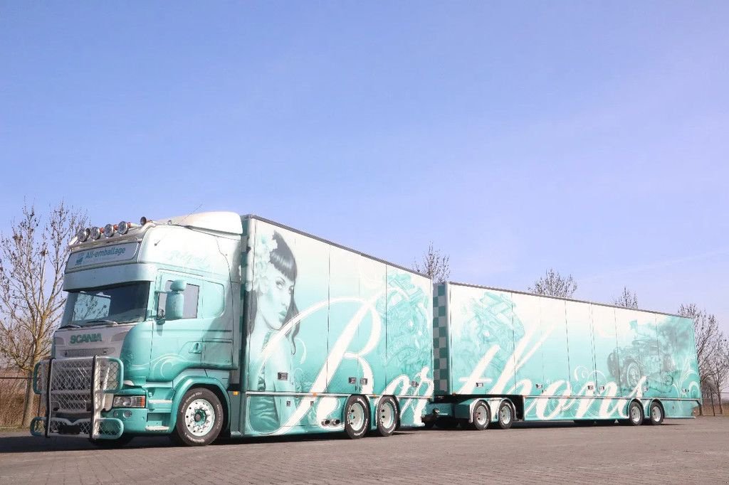 Sonstige Transporttechnik от тип Scania R560 V8 BERTHONS HOT ROD CUSTOM SPECIAL TRUCK, Gebrauchtmaschine в Marknesse (Снимка 4)