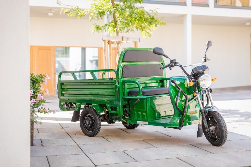 Sonstige Transporttechnik of the type Sonstige Carello Lastendreirad LDR-35, Neumaschine in Balterswil (Picture 1)