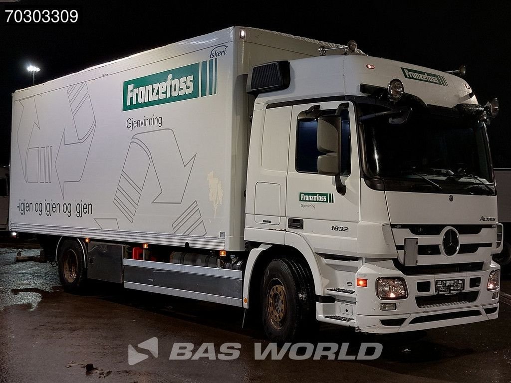 Sonstige Transporttechnik типа Sonstige Mercedes Benz Actros 1832 Actros 4X2 MP3 sleepercab 2000kg Ladebordwand Full a, Gebrauchtmaschine в Veghel (Фотография 3)