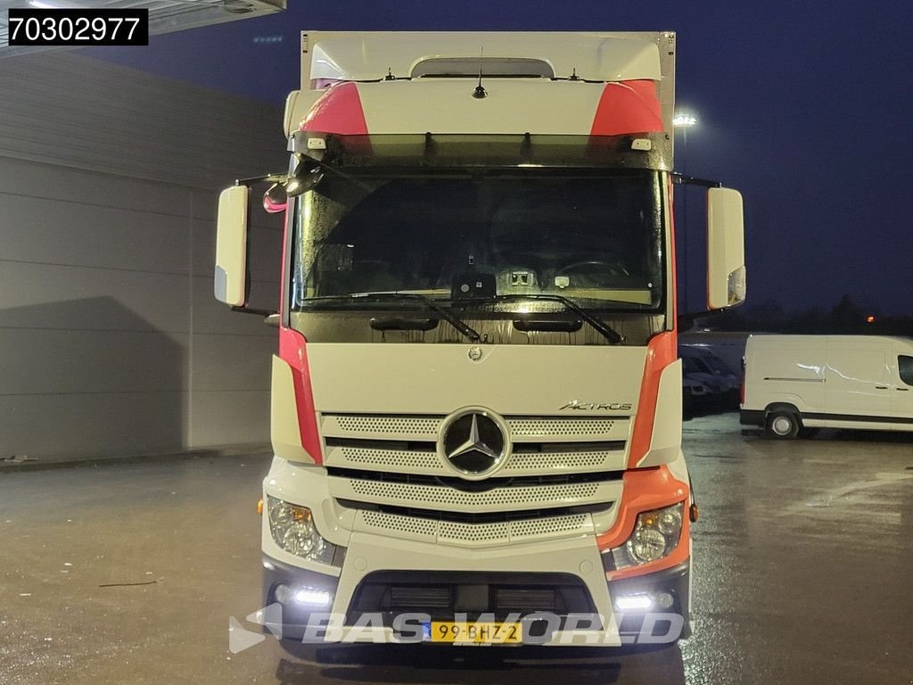 Sonstige Transporttechnik des Typs Sonstige Mercedes Benz Actros 2636 Actros 6X2 Steering Axle 2t Tailgate Full Air Euro 6, Gebrauchtmaschine in Veghel (Bild 7)