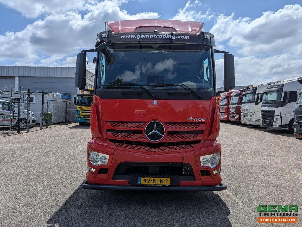Sonstige Transporttechnik des Typs Sonstige Mercedes Benz Antos 2027 4x2 Dagcab Euro6C - GeslotenBak 7.6m - Laadklep 2000K, Gebrauchtmaschine in Oud Gastel (Bild 8)