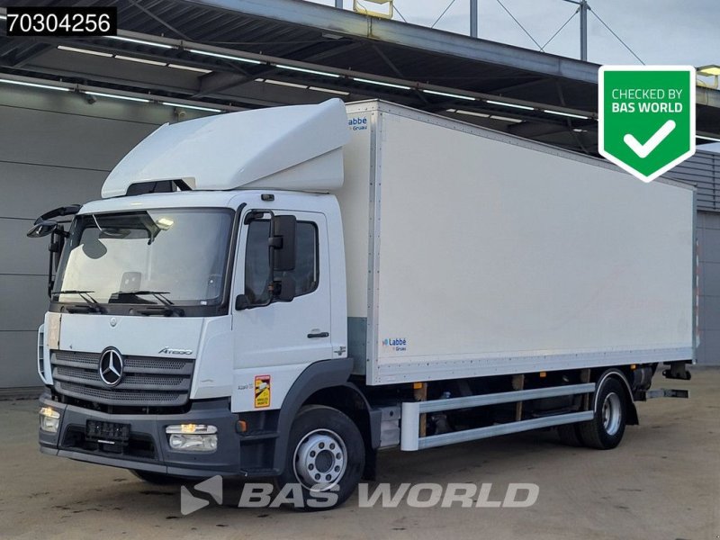 Sonstige Transporttechnik des Typs Sonstige Mercedes Benz Atego 1318 4X2 13.5tonner ADR Automatic 1500kg Ladebordwand Euro, Gebrauchtmaschine in Veghel (Bild 1)